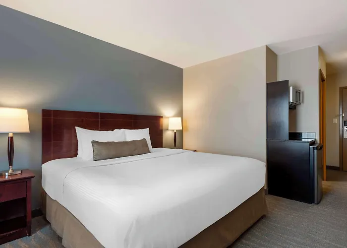 Best Western Rocky Mountain House Inn & Suites