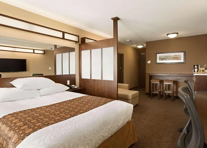 Microtel Inn & Suites By Wyndham Blackfalds